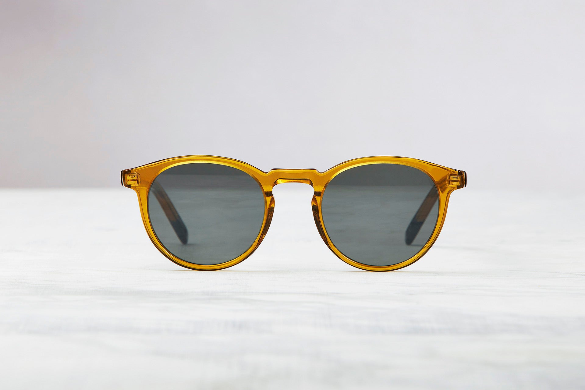 Round tortoise hot sale sunglasses